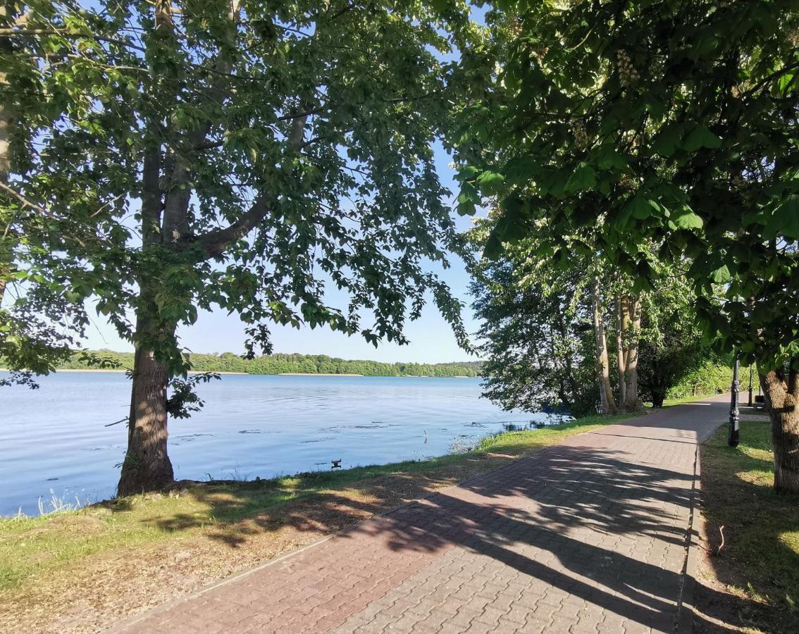 Apartamenty Jeziorna 8 Z Widokiem Na Czos มรุงโกโว ภายนอก รูปภาพ